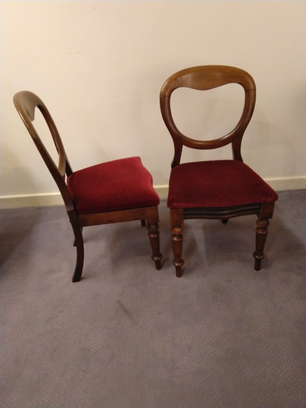 Balloon Back Dining Chairs from 1800s View V