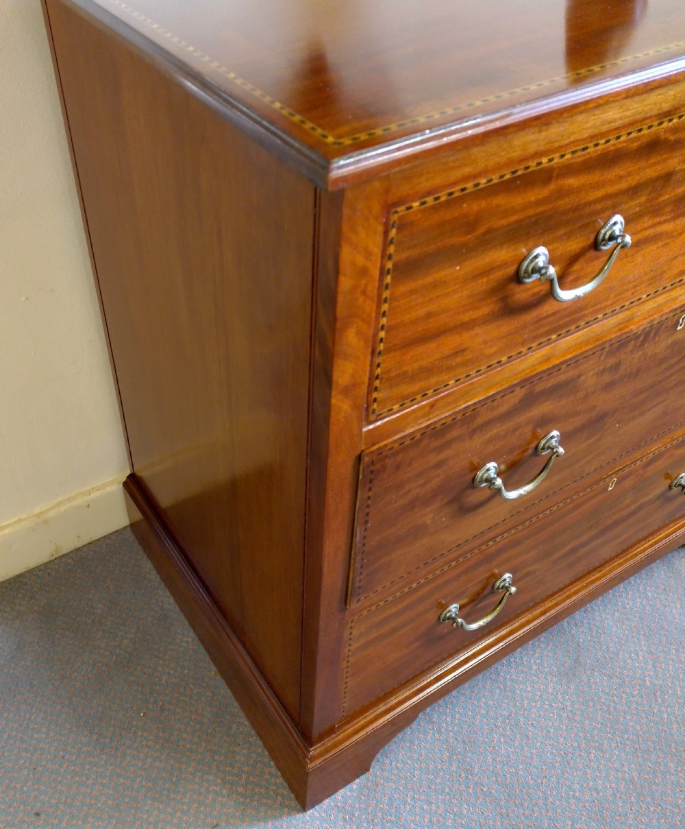 Inlaid Mahogany Chest of Drawers. Lovely quality and condition View V