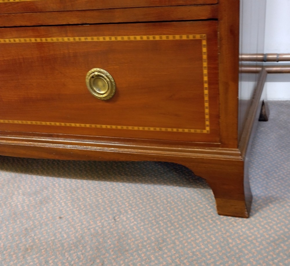 Really Clean Inlaid Mahogany Chest of Drawers, Neat Size. View V