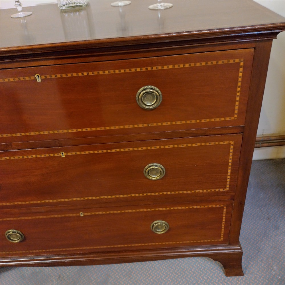 Really Clean Inlaid Mahogany Chest of Drawers, Neat Size. View VI