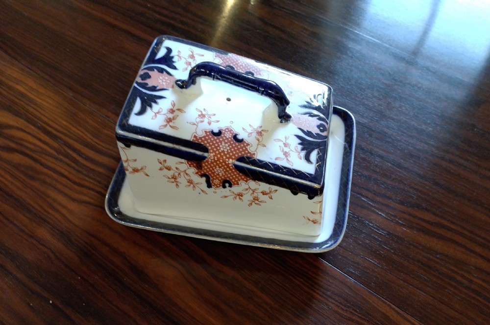 Attractive Cheese Dish C1930. Good condition