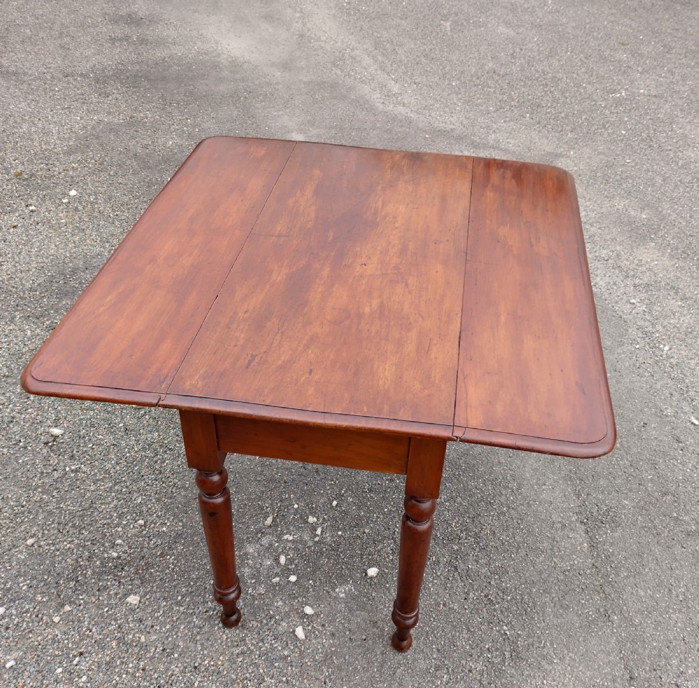 19th Century mahogany drop  leaf table, Pembroke View II