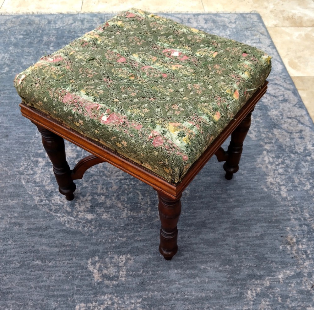 tidy walnut stool from circa 1900. View VI