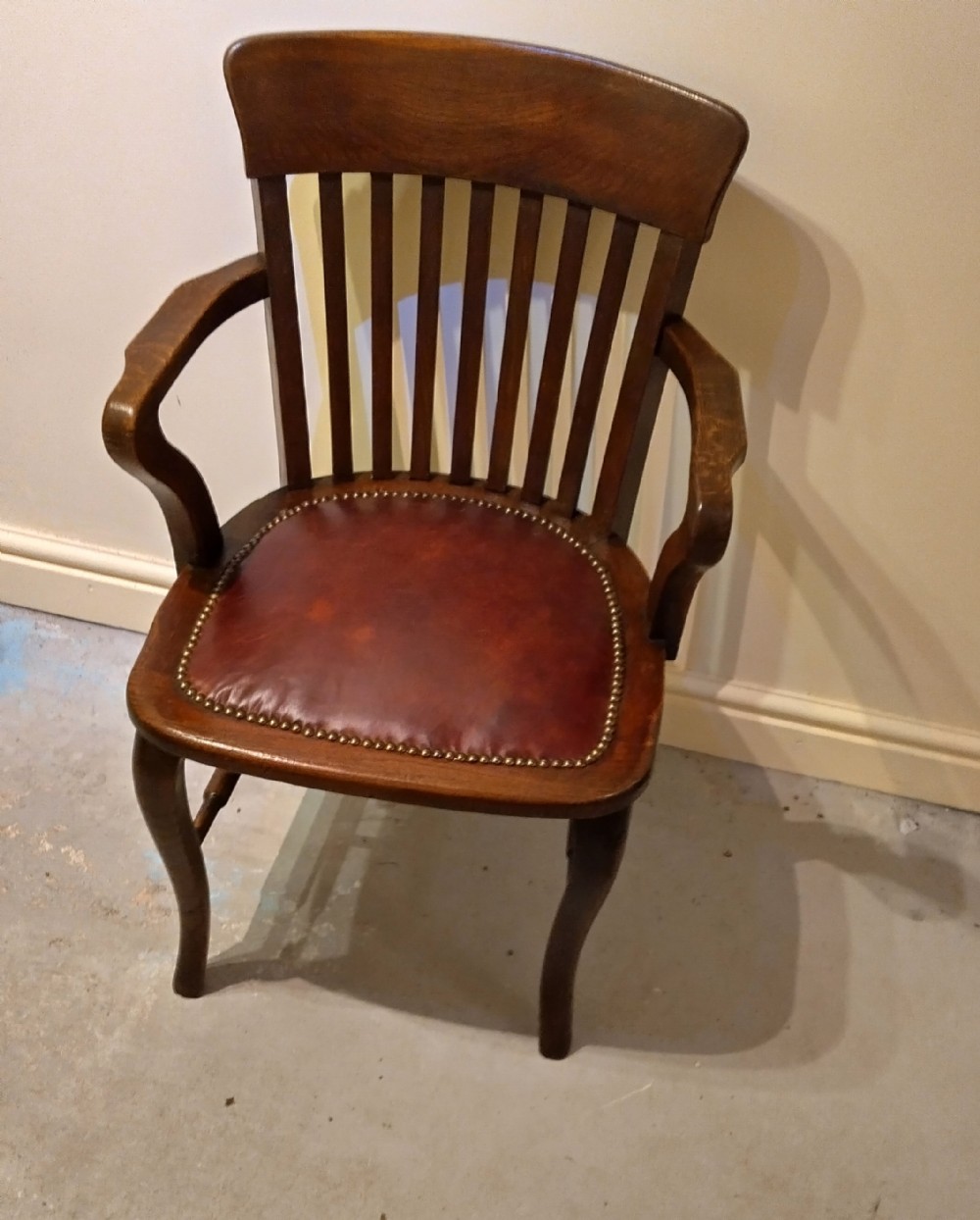 Oak Open Arm Desk Chair Early 1900s 