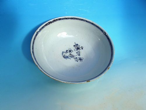 A MID 18THC ANTIQUE POTTERY DELFTWARE PUNCH BOWL ENGLISH C174050 - ADDITIONAL PHOTO 1