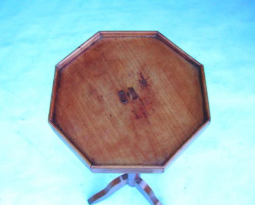 EARLY COUNTRY FURNITURE 19THC FRUITWOOD CANDLESTAND FRENCH C180020 - ADDITIONAL PHOTO 1