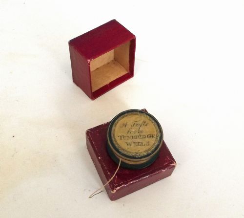 18THC TREEN BOBBIN HOLDER A TRIFLE FROM TUNBRIDGE WELLS ENGLISH C1793C1800 - ADDITIONAL PHOTO 3