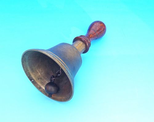 ANTIQUE 19THC BRASS HAND BELL WITH TURNED WOODEN HANDLE ENGLISH C186080 - ADDITIONAL PHOTO 2