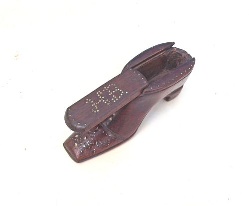 ANTIQUE 19THC TREEN MAHOGANY SHOE SNUFF BOX WITH INITIALS HB ENGLISH C184060 - ADDITIONAL PHOTO 2