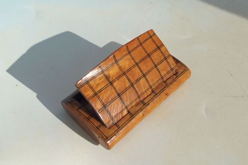 antique treen 19thc chequered pattern birch snuff box continental c184060 - CATEGORY: ANTIQUE BOXES - DATED 19TH CENTURY