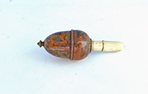 A 19THC TREEN BURR WALNUT AND BONE TURNED NEEDLECASE FRENCH C186080 - ADDITIONAL PHOTO 4