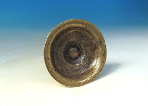 16THC EARLY METALWARE BRASS SINGLE CANDLESTICK FRENCH C155080 - ADDITIONAL PHOTO 2