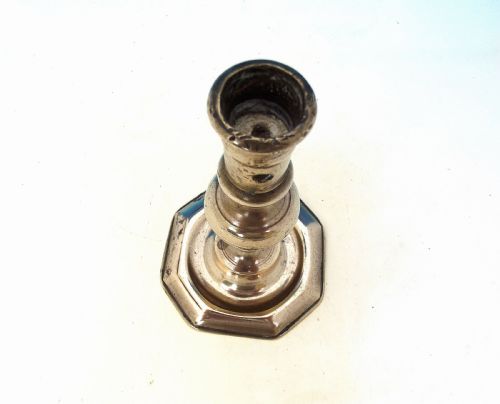 ANTIQUE METALWARE LATE 17THC BRASS SINGLE CANDLESTICK FRENCH C1690C1720 - ADDITIONAL PHOTO 2