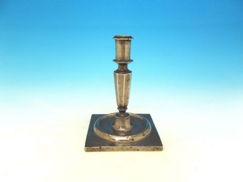 antique metalware 17thc brass single candlestick on square base c1650 - CATEGORY: ANTIQUE LIGHTING - DATED 17TH CENTURY