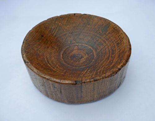 18thc treen elm sussex log food bowl english sussex c176080 - CATEGORY: ANTIQUE MISCELLANEOUS - DATED 18TH CENTURY