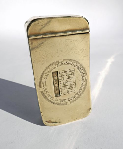 an early 19thc brass snuff box perpetual calender with inscription english c1832 - CATEGORY: ANTIQUE BOXES - DATED 19TH CENTURY