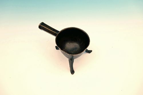 ANTIQUE METALWARE 16THC SMALL BRONZE APOTHERCARY DOWN HEARTH SKILLET CONTINENTAL POSSIBLY GERMAN C154060 - ADDITIONAL PHOTO 2