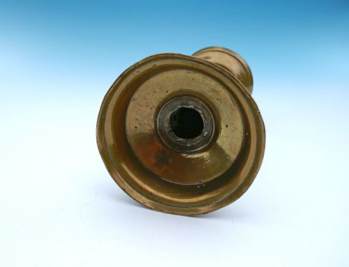 ANTIQUE METALWARE 16THC SINGLE BRASS PRICKET CANDLESTICK FLEMISH C1490C1520 - ADDITIONAL PHOTO 1