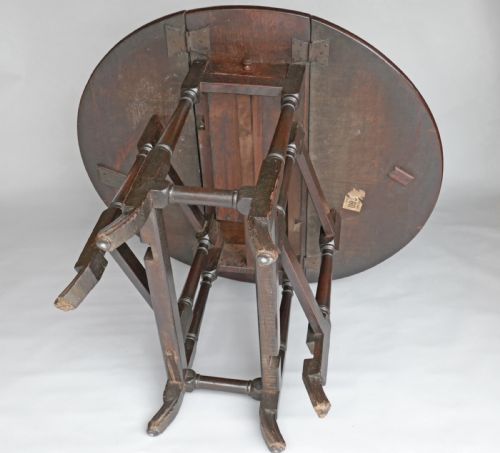 A SUPERB WILLIAM MARY OAK GATELEG TABLE OF A SMALL SIZE ENGLISH C168090 - ADDITIONAL PHOTO 3