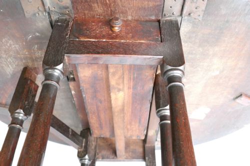 A SUPERB WILLIAM MARY OAK GATELEG TABLE OF A SMALL SIZE ENGLISH C168090 - ADDITIONAL PHOTO 4