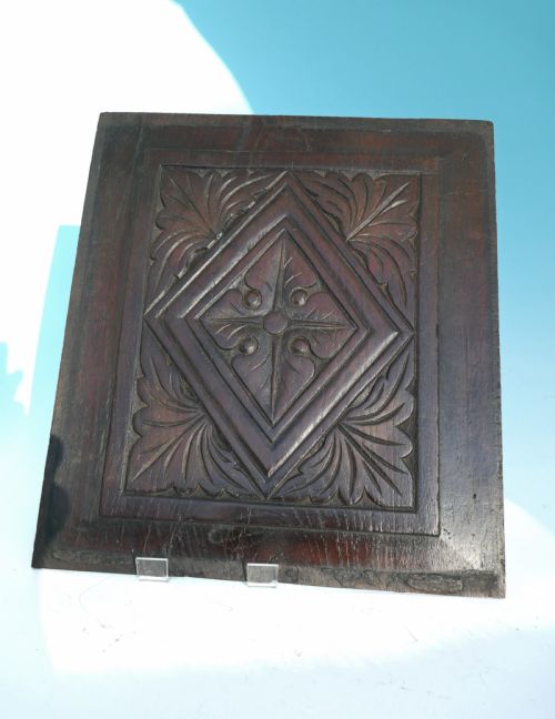 antique 17thc oak coffer panel carved with leaf and lozenge decoration english c164060 - CATEGORY: ANTIQUE MISCELLANEOUS - DATED 17TH CENTURY