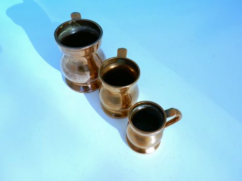 THREE ANTIQUE METALWARE 19THC IMPERIAL BELL METAL GRADUATED MEASURES ENGLISH C184060 - ADDITIONAL PHOTO 1