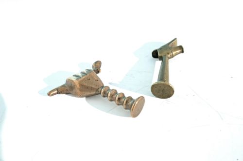 TWO EARLY 19THC ANTIQUE METALWARE BRASS PIPE TAMPERS ENGLISH C182040 C184060 - ADDITIONAL PHOTO 1