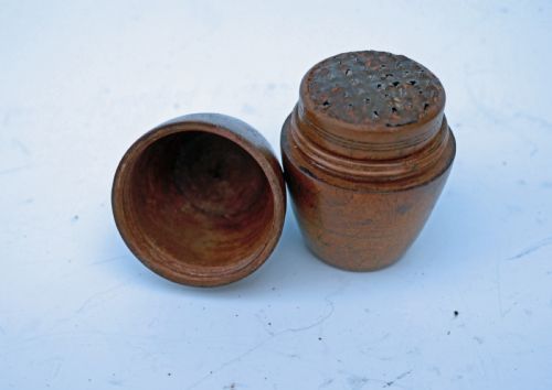 LATE 18THC TREEN TURNED SYCAMORE NUTMEG GRATER ENGLISH C177090 - ADDITIONAL PHOTO 1