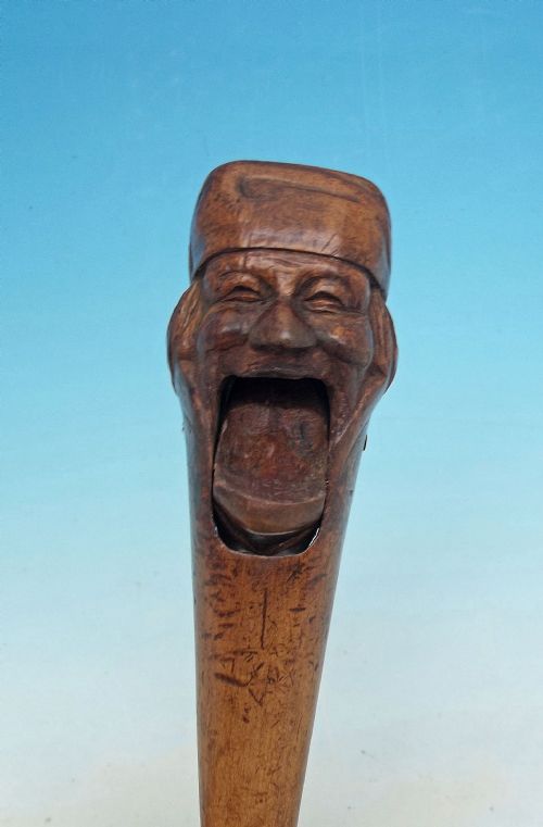 ANTIQUE TREEN 19THC FRUITWOOD LAUGHING MAN NUTCRACKER CONTINENTAL C184060 - ADDITIONAL PHOTO 2