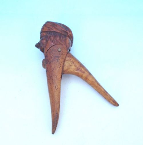 ANTIQUE TREEN 19THC FRUITWOOD LAUGHING MAN NUTCRACKER CONTINENTAL C184060 - ADDITIONAL PHOTO 3