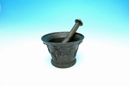 antique metalware 16thc 17thc small bronze pestle mortar french c1580c1600 - CATEGORY: ANTIQUE METAL - DATED 16TH CENTURY
