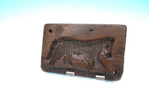 19thc treen elm fox or wolf carved gingerbread biscuit mould english french - CATEGORY: ANTIQUE MISCELLANEOUS - DATED 19TH CENTURY