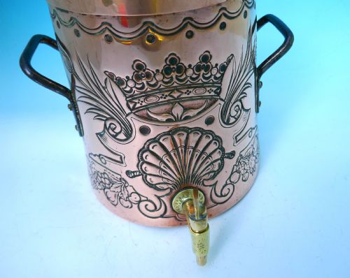 SUPERB 18THC METALWARE COPPER BRASS REPOUSSE DECORATED WATER URN DUTCH C177090 - ADDITIONAL PHOTO 3