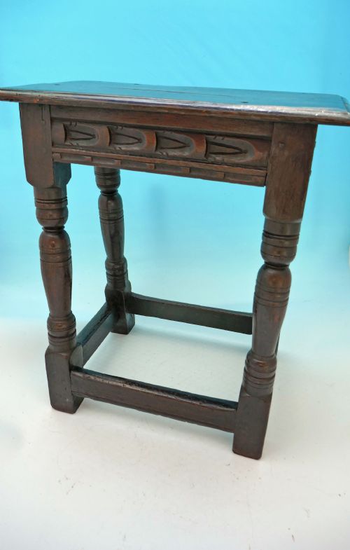 antique 17thc oak country furniture joyned stool english c164050 - CATEGORY: ANTIQUE STOOLS - DATED 17TH CENTURY