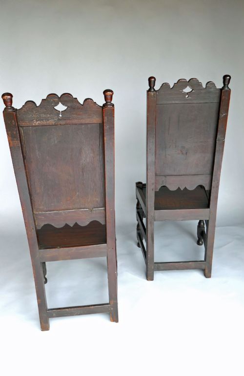ANTIQUE OAK COUNTRY FURNITURE 17THC PAIR OF JOYNED OAK SIDE CHAIRS ENGLISH C168090 - ADDITIONAL PHOTO 4
