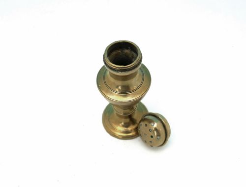 ANTIQUE METALWARE MID 18THC BRASS SHAKER MUFFINEER FOR FLOUR SALT ENGLISH C175070 - ADDITIONAL PHOTO 3