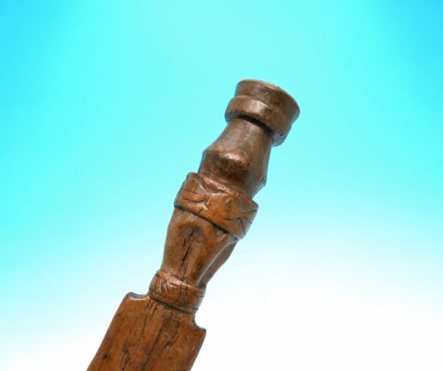 EARLY 19THC TREEN SYCAMORE KITCHEN SPATULA WITH CARVED DECORATION ENGLISH C182040 - ADDITIONAL PHOTO 2
