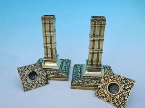 ANTIQUE PAIR OF 19THC BRASS CLUSTER CANDLESTICKS STAMPED WILLIAM TONKS SON ENGLISH C186090 - ADDITIONAL PHOTO 1