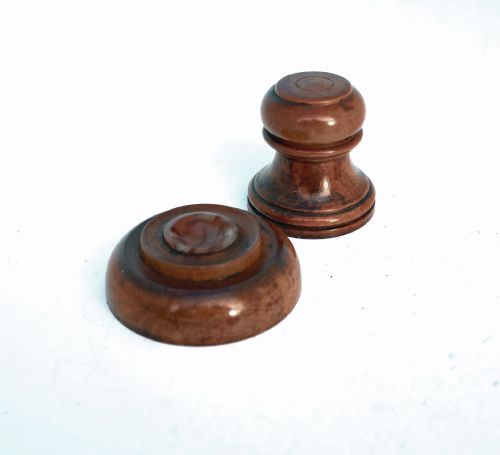 ANTIQUE TREEN 19THC BOXWOOD AGATE TURNED WATCHMAKER'S OIL POT ENGLISH C187090 - ADDITIONAL PHOTO 1