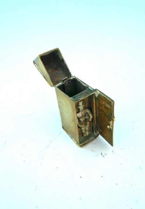 ANTIQUE METALWARE 19THC BRASS NOVELTY TOILET VESTA BOX ENGLISH C188090 - ADDITIONAL PHOTO 1