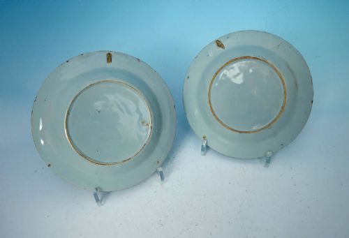 ANTIQUE PAIR 18THC POTTERY DELFTWARE BLUE WHITE PLATES ENGLISH LAMBETH C177080 - ADDITIONAL PHOTO 2