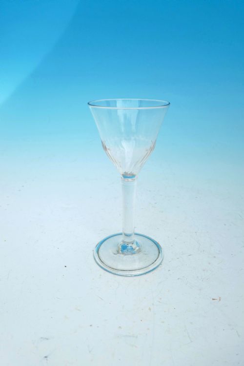 early 18thc wine glass with basal fluted bowl and folded foot english c174060 - CATEGORY: ANTIQUE GLASS - DATED 18TH CENTURY