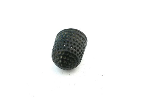 ANTIQUE METALWARE 15THC BRONZE POST MEDIEVAL BEEHIVE THIMBLE ENGLISH C1450 C1550 - ADDITIONAL PHOTO 2