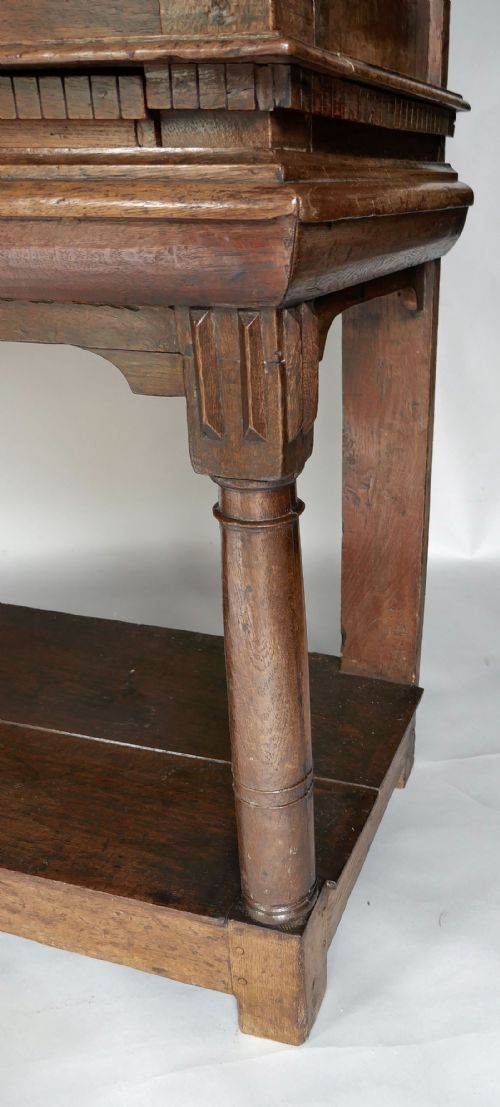 ANTIQUE PERIOD FURNITURE 17THC CHARLES 1 OAK LIVERY CUPBOARD ENGLISH C162030 - ADDITIONAL PHOTO 4