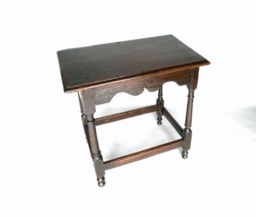 antique period oak furniture 18thc queen anne centre table english c1710 - CATEGORY: ANTIQUE FURNITURE - DATED 18TH CENTURY