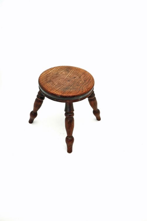 ANTIQUE COUNTRY FURNITURE MID 19THC ELM ASH MILKING STOOL ENGLISH C182040 - ADDITIONAL PHOTO 1