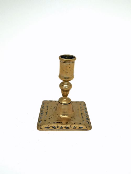 ANTIQUE METALWARE 17THC BRASS SINGLE CANDLESTICK FRENCH C168090 - ADDITIONAL PHOTO 1