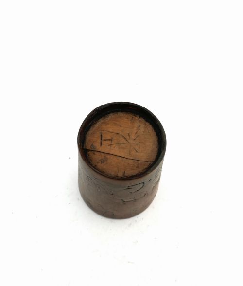 ANTIQUE HORN COLLECTABLES 19THC DATED PRIMITIVE HORN BEAKER ENGLISH 1871 - ADDITIONAL PHOTO 5