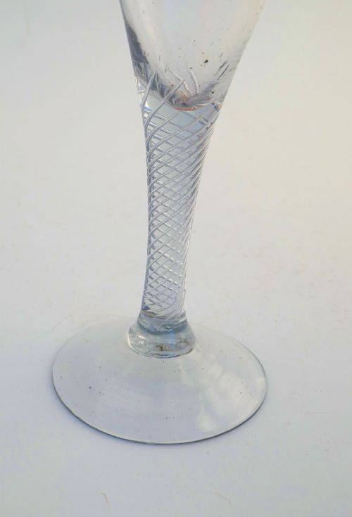 ANTIQUE EARLY GLASS 18THC SPIRAL TWIST WINE GLASS WITH DOMED FOOT CONTINENTAL DUTCH C176070 - ADDITIONAL PHOTO 1