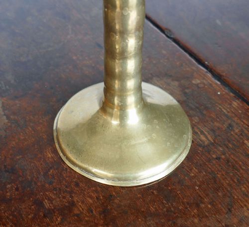 ANTIQUE BRASS SINGLE MID 17THC COMMONWEALTH RIBBED TRUMPET CANDLESTICK ENGLISH C1645C1655 - ADDITIONAL PHOTO 3
